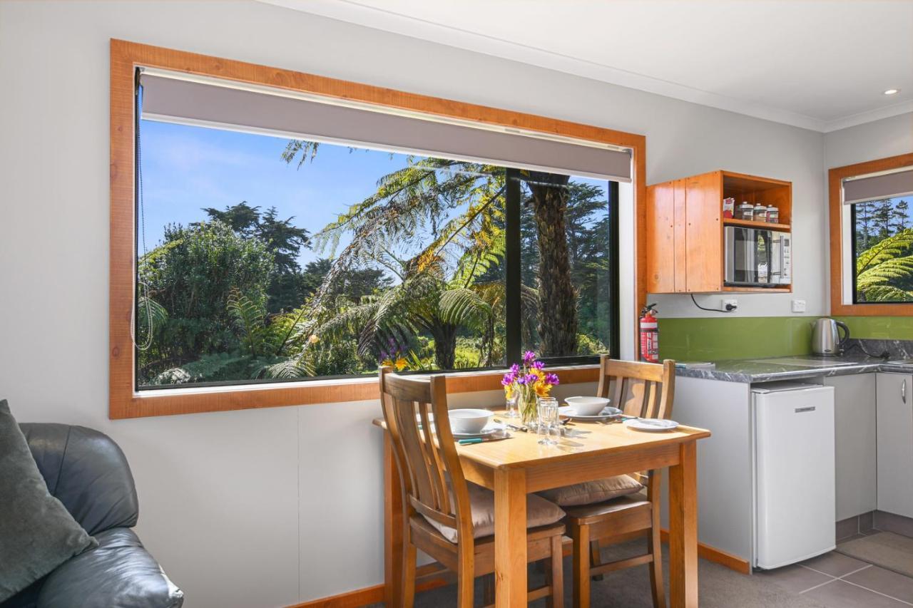 Upepo - The Garden Room - Cape Foulwind Studio Екстер'єр фото